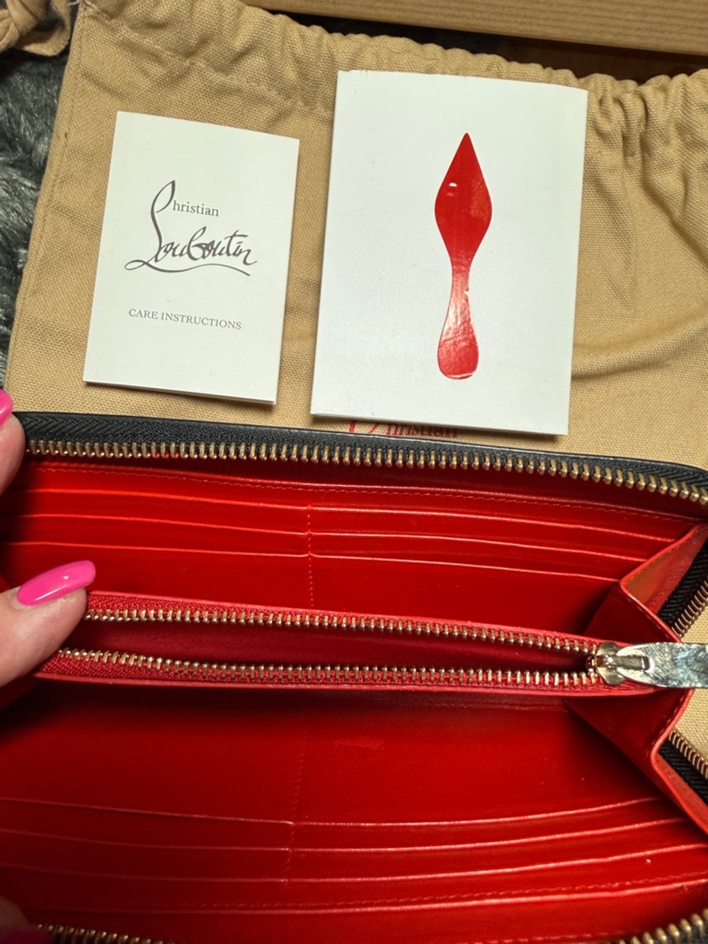 Christian Louboutin Black Leather Studded Zip-Around Wallet - Picture 4 of 10